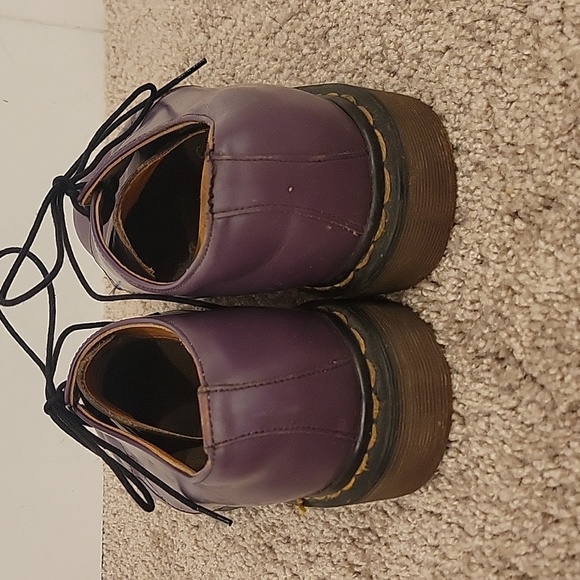 Vintage Purple Dr. Martens Shoes Size 7 - Picture 3 of 5